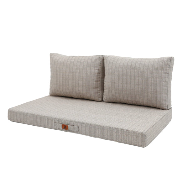 Coussin beige chiné noir 120x60 cm en situation extérieure