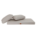 Détail tissu coussin beige chiné noir