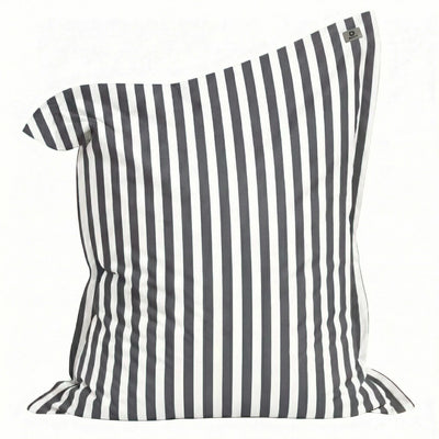 Pouf gris foncé 180x140 cm en situation extérieure