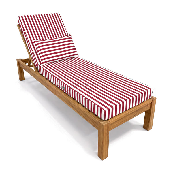 Matelas transat premium à rayures rouges posé sur un transat en teck, fond blanc