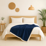 Détail tissu plaid bleu marine