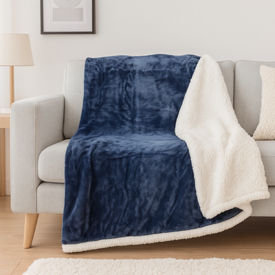 Plaid Sherpa Flanelle 480GSM 200x240 Bleu Marine DECO ARTS - Deco-arts.fr