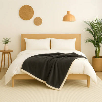 Plaid Sherpa Flanelle 150x200 Gris Anthracite - vue latérale