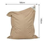 Ambiance jardin avec pouf beige