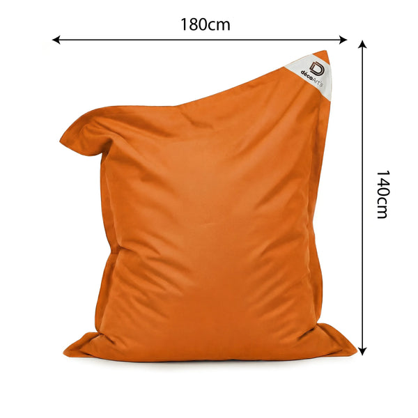 Ambiance jardin avec pouf orange
