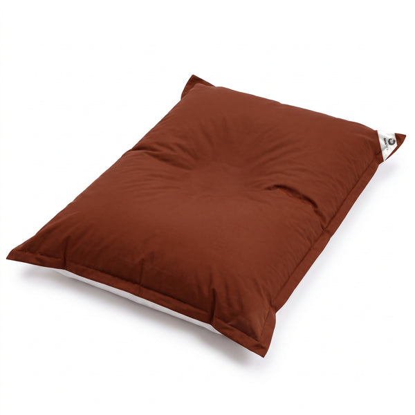 Pouf géant flottant Terracotta sur fond blanc, vue plongeante
