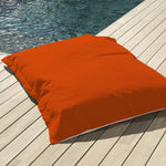 Housse de pouf flottant XXL 180x140 cm orange pour piscine, en tissu déhoussable, conçu par Deco-arts.fr.