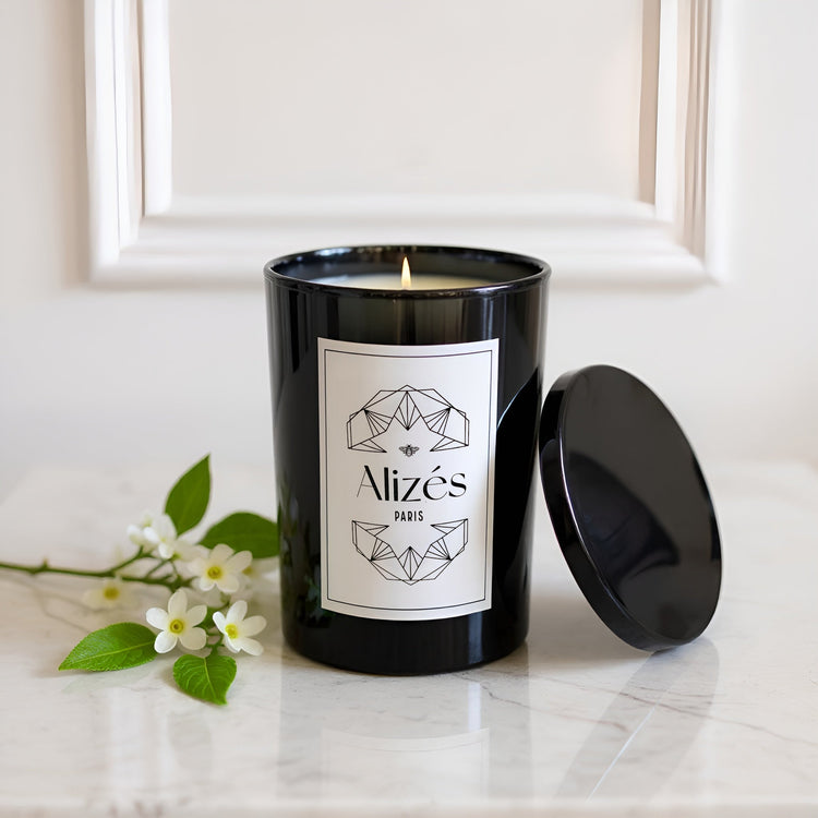 Bougie parfumée naturelle – Cire d’abeille 180g – Poker & Tabac - Deco-arts.fr