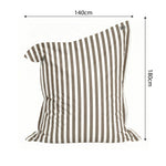 Ambiance jardin avec pouf beige