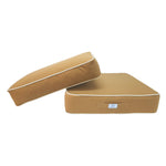 Ensemble de coussins pour fauteuils et canapés Deco-arts.fr, 50x50 cm, moka, épais 12 cm avec finition passepoil.