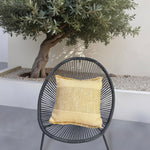 Housse de coussin décorative en effet raphia avec bande, 45x45 cm, style bohème pour décoration intérieure.