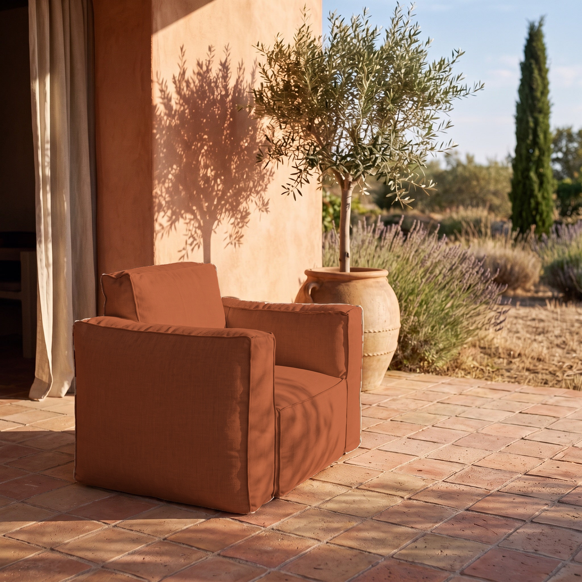Poltrona Modular de Jardim 90x75 Terracota num terraço de terracota na Provença