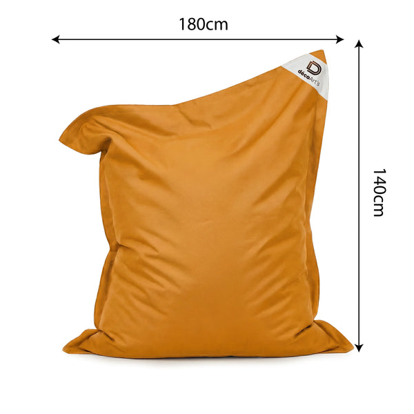 Ambiance jardin avec pouf jaune miel