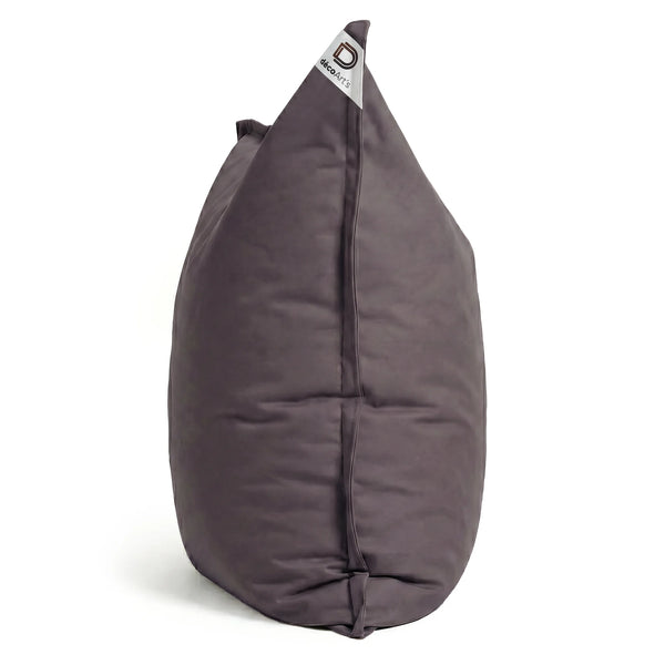 Ambiance jardin avec pouf gris carbone