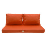 Ensemble de 3 coussins orange pour salon jardin, déhoussables et anti-UV, pour fauteuils et canapés, modèle Deco-arts.fr.