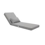 Matelas gris clair 190x60 cm en situation extérieure
