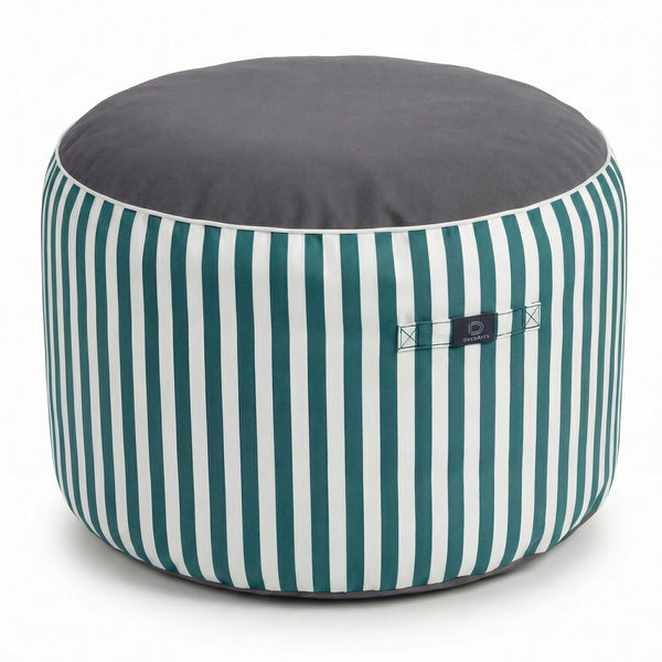 Pouf vert  en situation extérieure