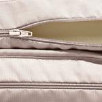 Matelas bain de soleil gris galet pour transat, déhoussable et imperméable, confortable et adapté à la détente extérieure.