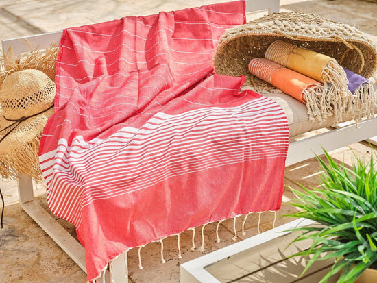 Fouta en coton miami 100x200cm rouge - Deco-arts.fr