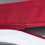 Pouf géant flottant rouge piment pour piscine, en forme de beanbag XXL, déhoussable avec billes, conçu par Deco-arts.fr.